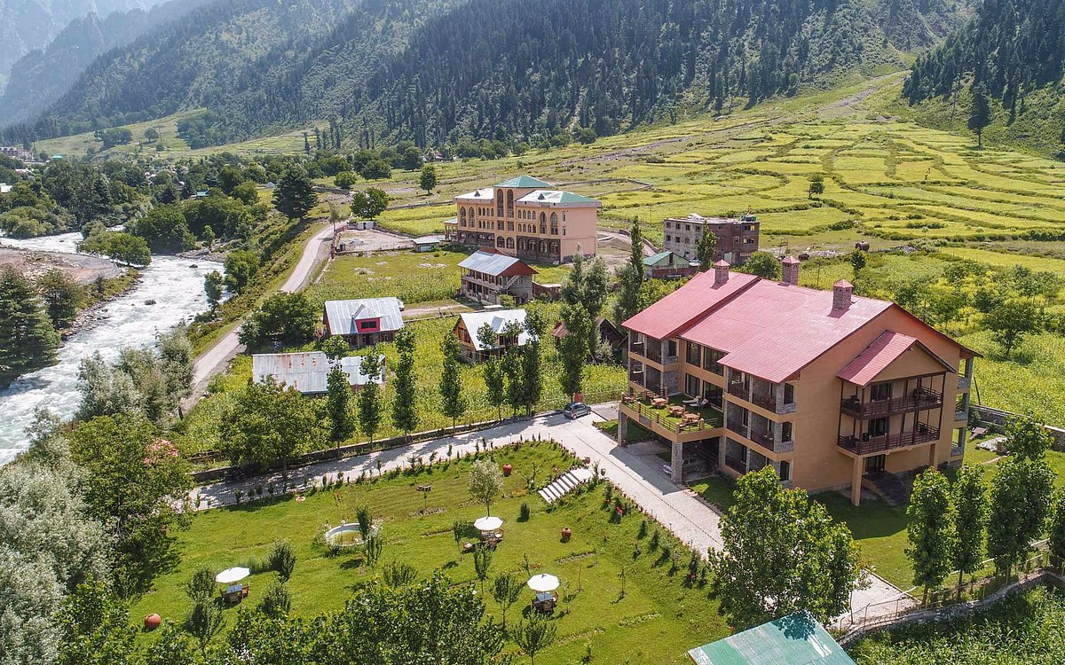 Sonamarg Hotel